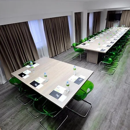Ibis Styles 4*