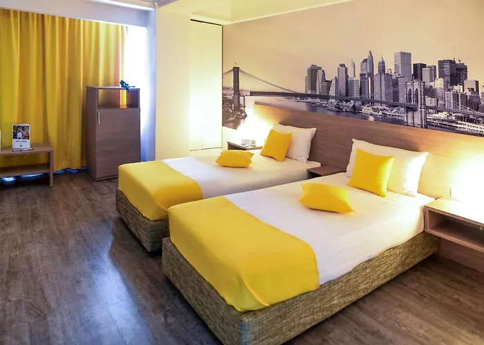 Ibis Styles 4*