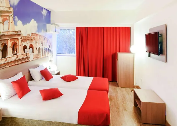 Ibis Styles 4*